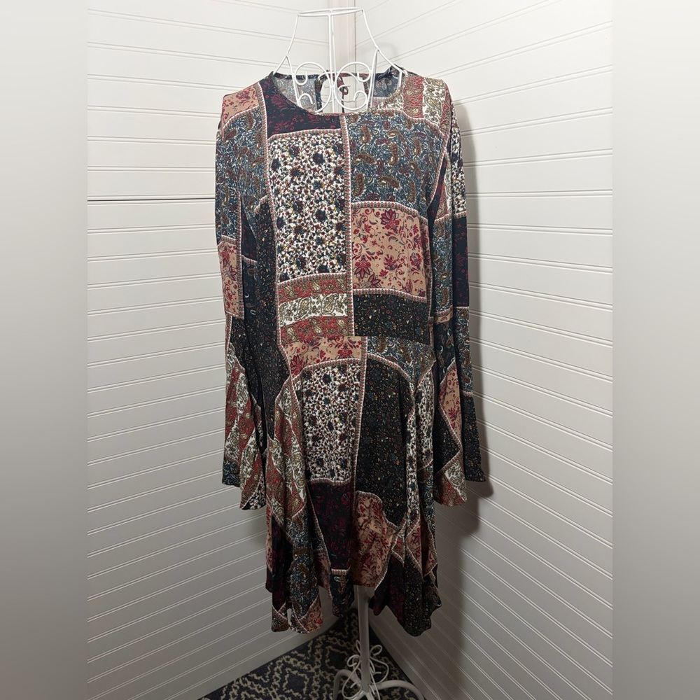 American Eagle Outfitters Multicolor Patchwork Dress with Bell Sleeve - Picture 2 of 9